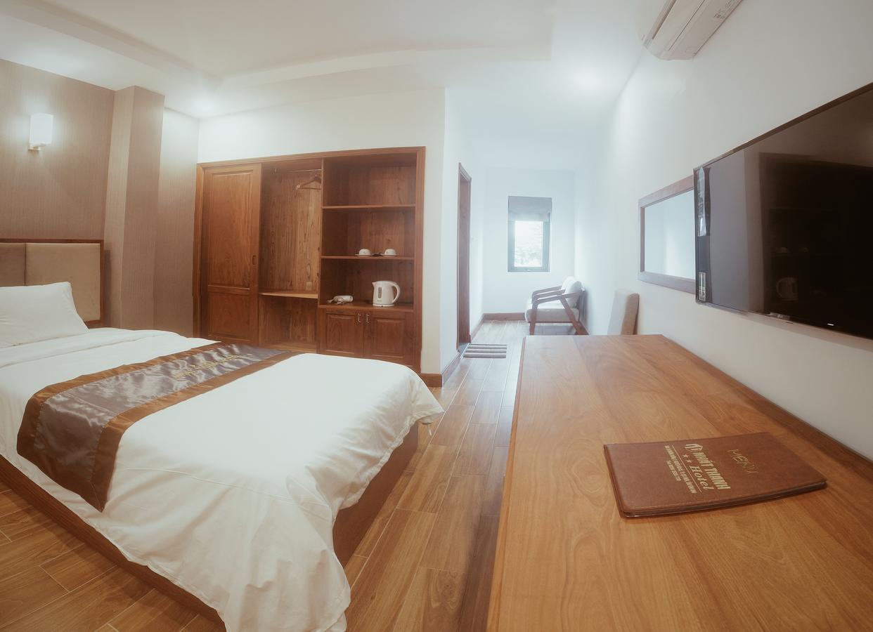 Hotel Nhat Thanh Куинён Экстерьер фото